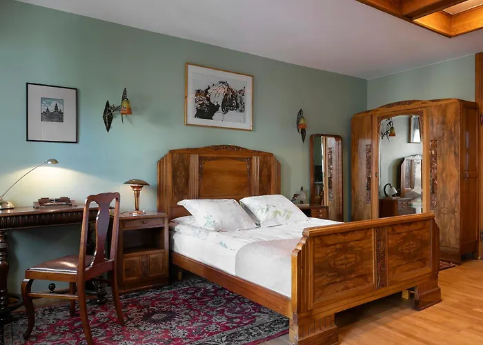 Orlowska Townhouse Apartments