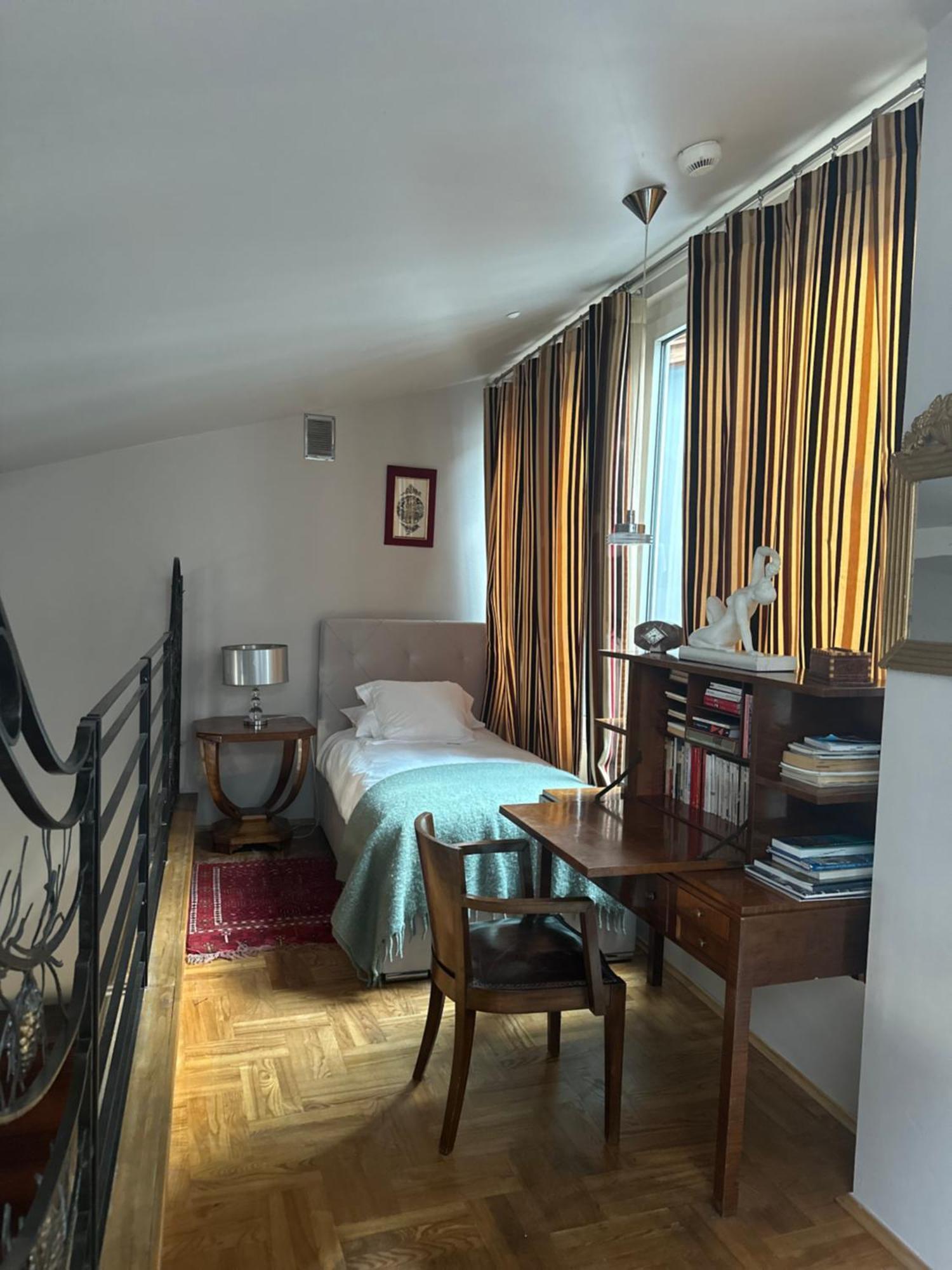 Orlowska Townhouse *